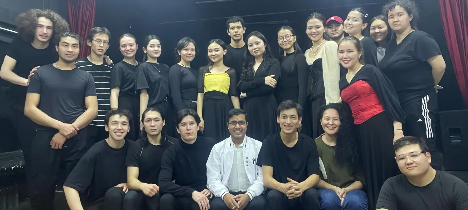 Watch Kumar Sumitt in action